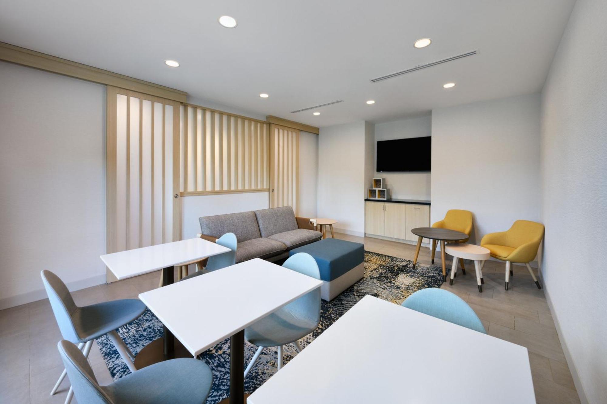 Towneplace Suites By Marriott Oxford Al Exterior photo